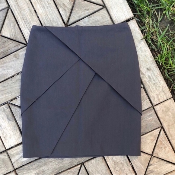 H&M Gray Mini Skirt Size 4 - Picture 1 of 6